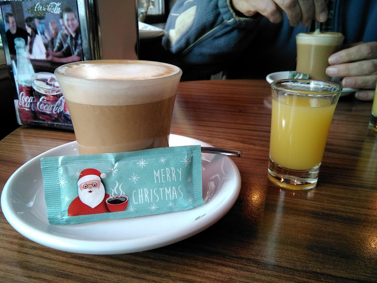 La Crema Café Photo 8