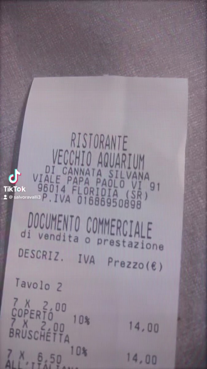 VECCHIO AQUARIUM RISTORANTE Photo 2