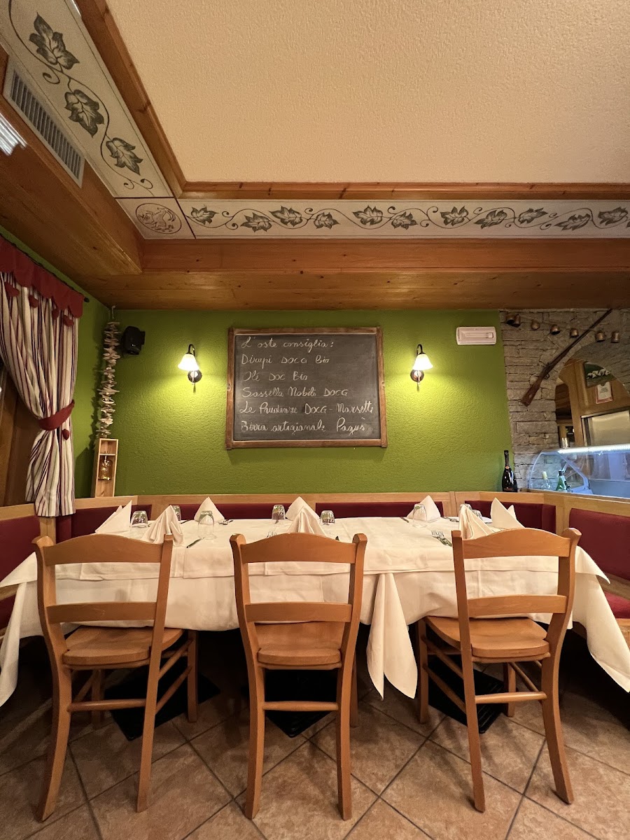 Ristorante & Pizzeria Eira (B&B)