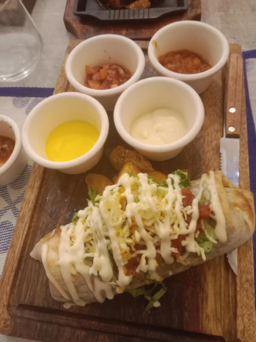 Mooon Cafe - Robinsons Place Photo 8