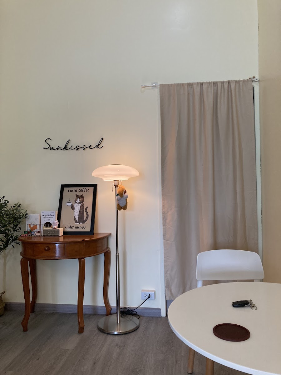 Sunkissed Cafe Photo 4