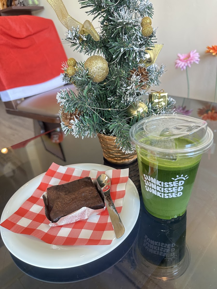Sunkissed Cafe Photo 8