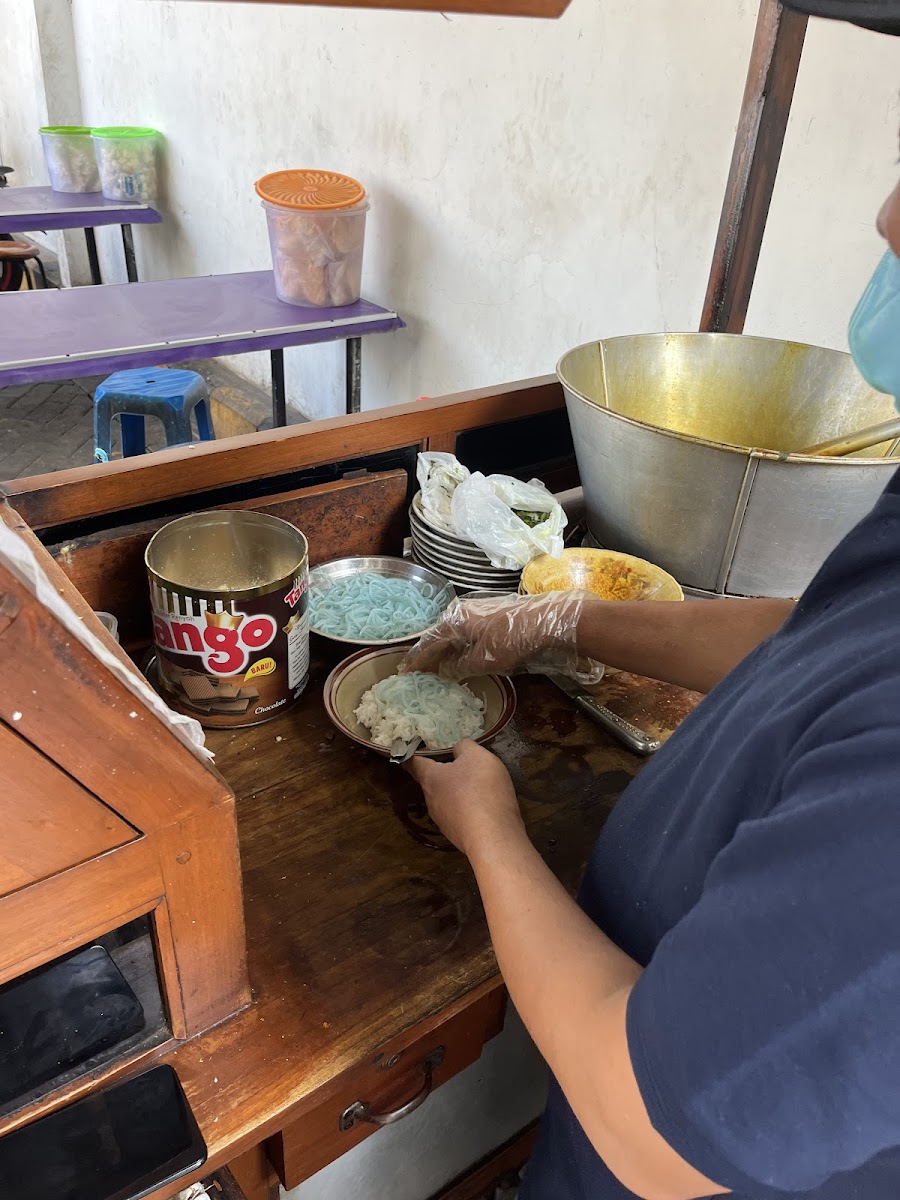 Soto Ayam Cak Agus Photo 8