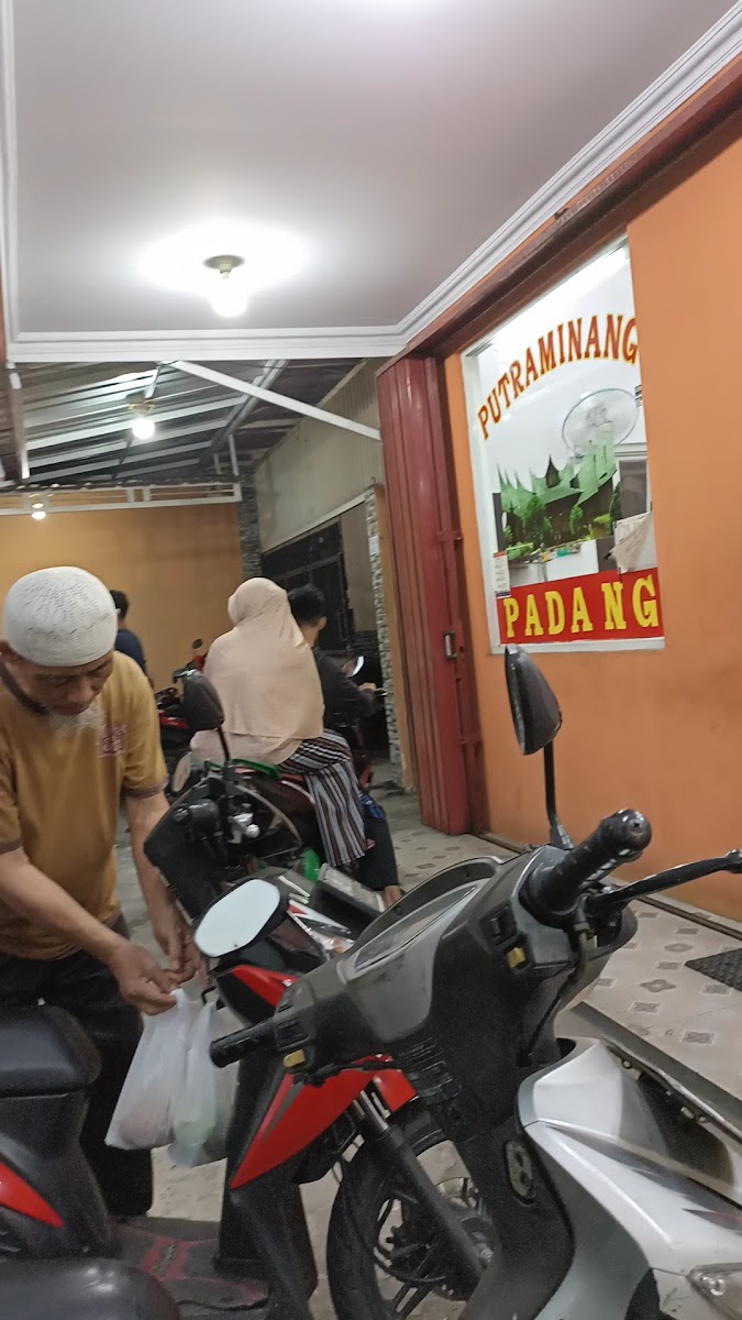 RM.PUTRA MINANG CAKUNG Photo 4