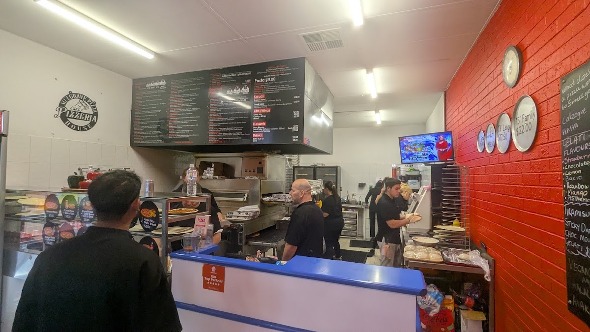 Mulgrave Pizza House Photo 4