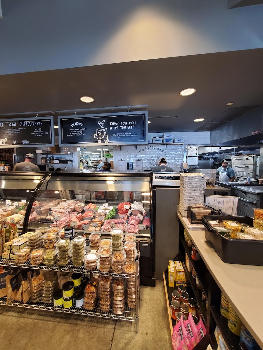 Farm & Coast Restaurant Photo 4