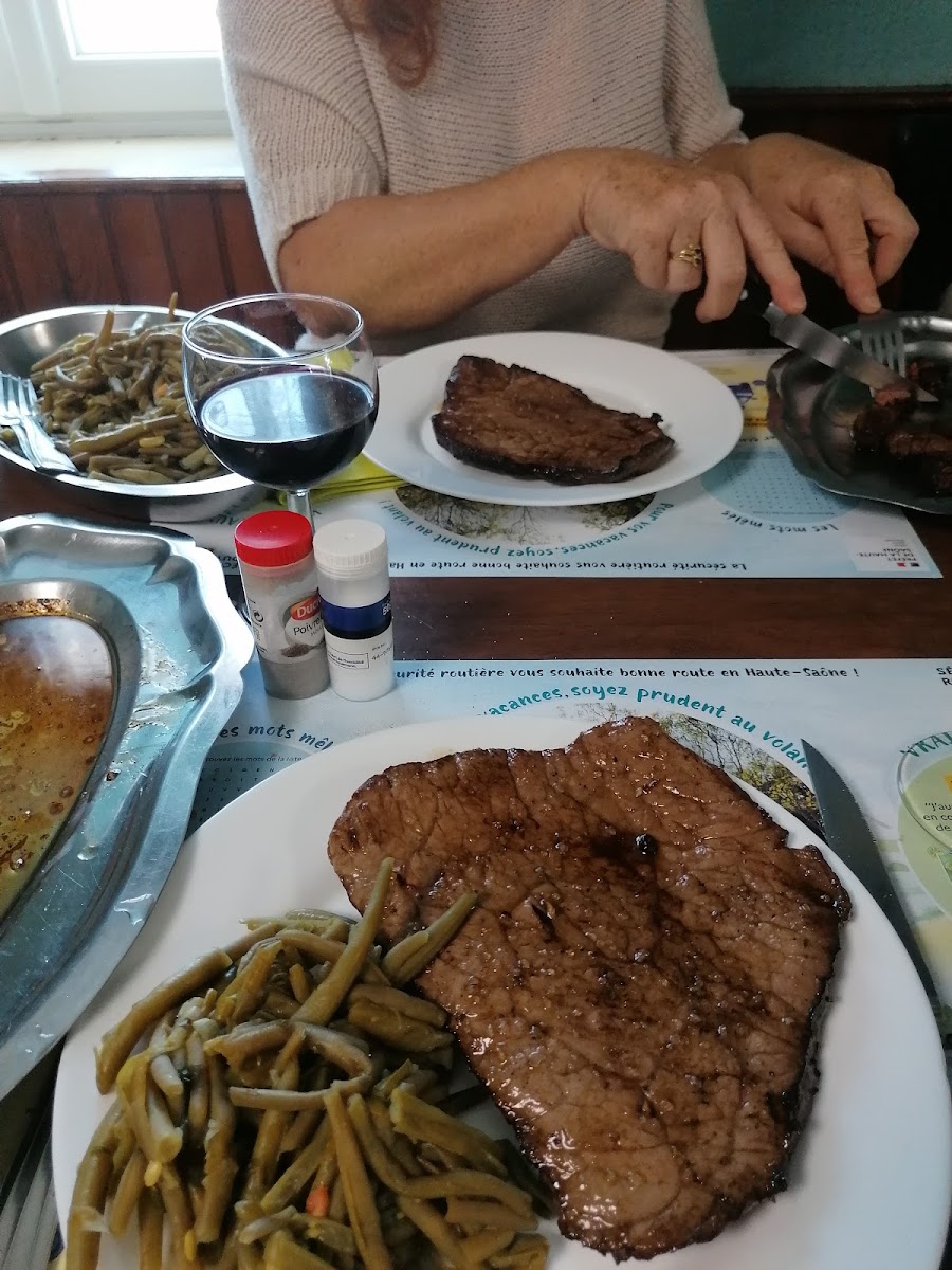 A la Réunion des Amis Photo 8