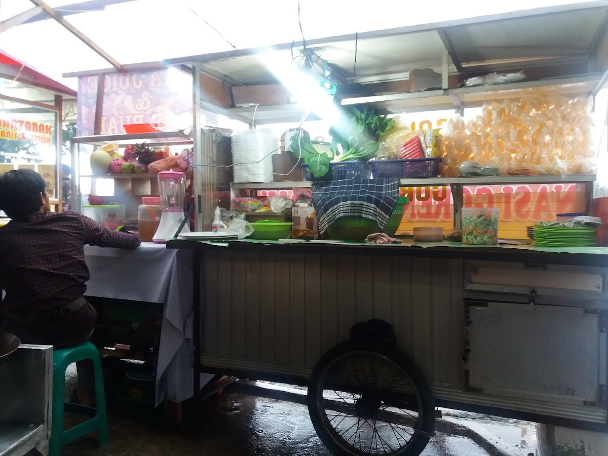 Nasi Goreng Gila Gg.H.Dabling