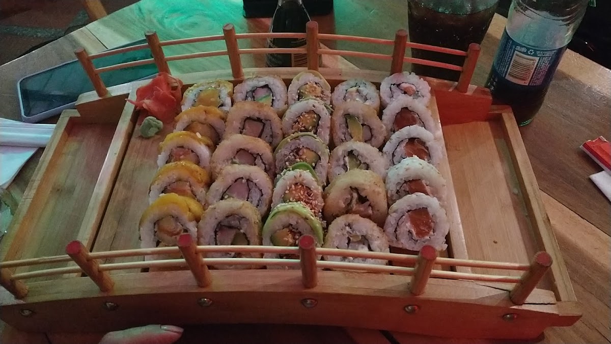 Koi Sushi y Teppanyaki Photo 9