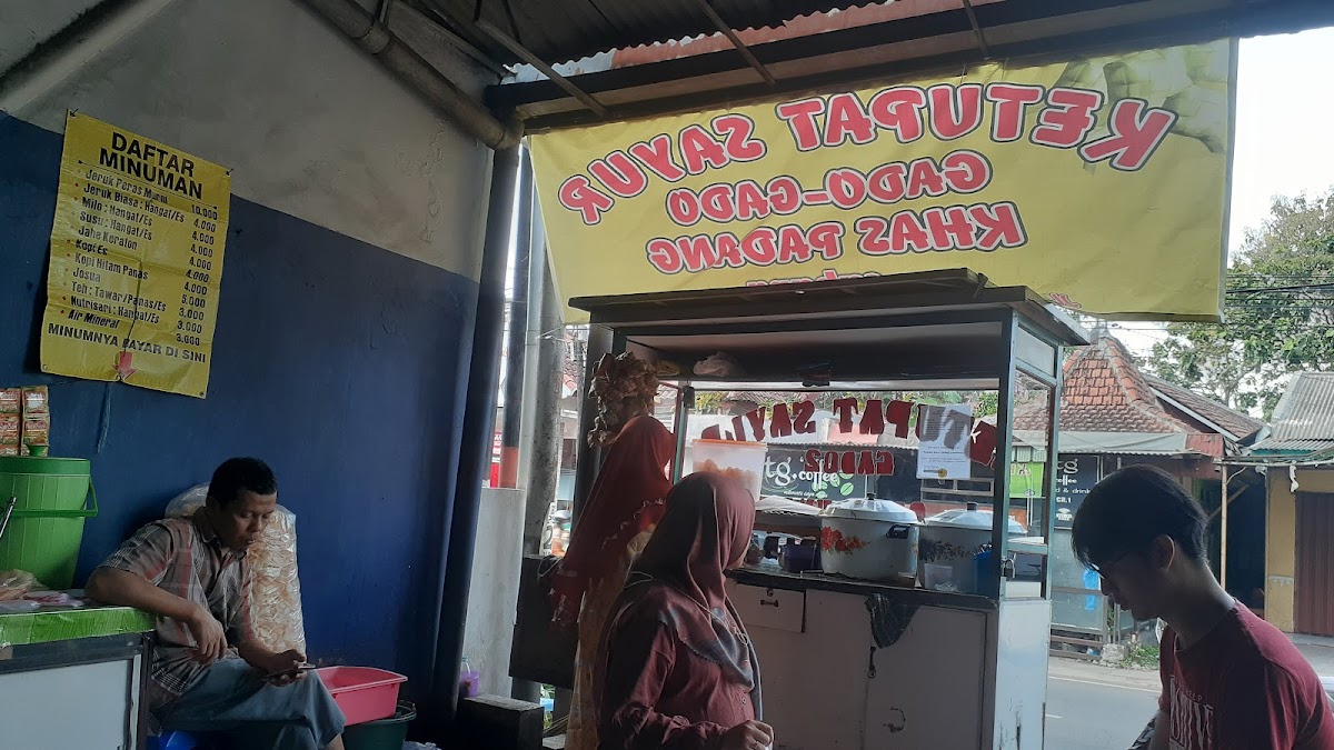 Ketupat Sayur Payakumbuh Khas Padang