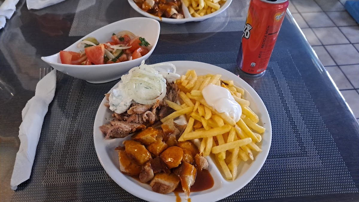 Saloniki Grill Photo 9