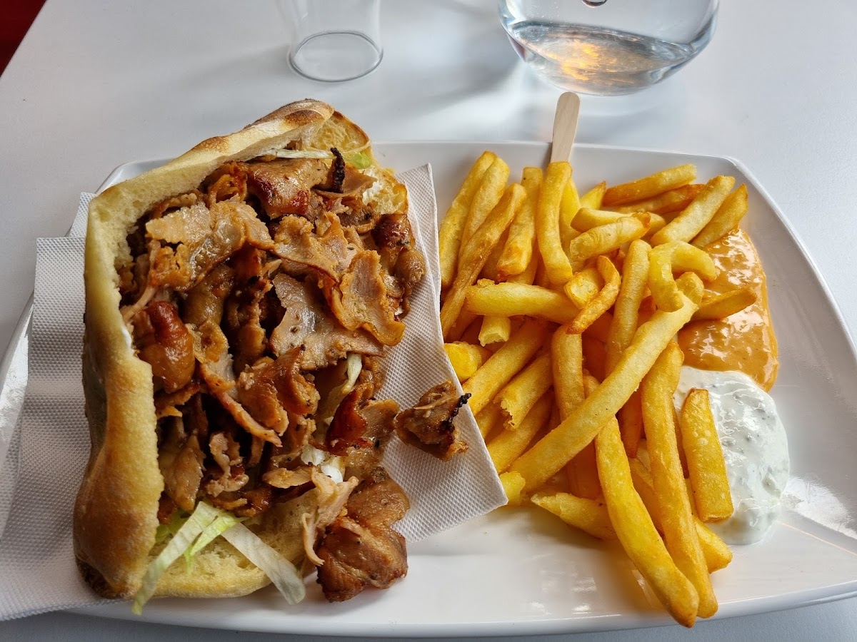 Aspendos Kebab & Grill Photo 4