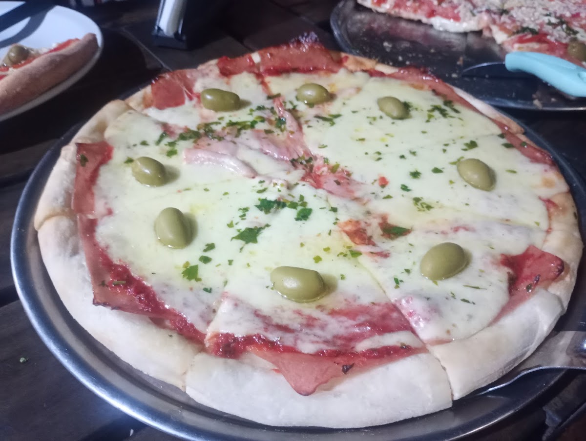 Pizzería y Cafetería LA ESQUINA Photo 3