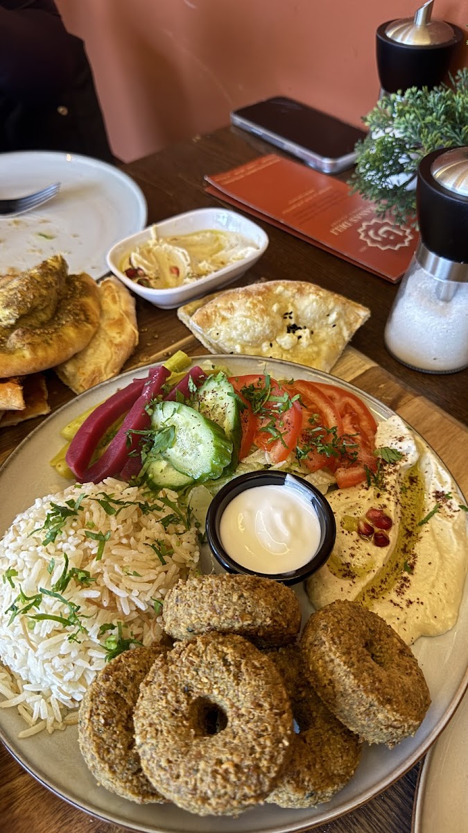 Rana's Deli x Burger Delights Photo 5
