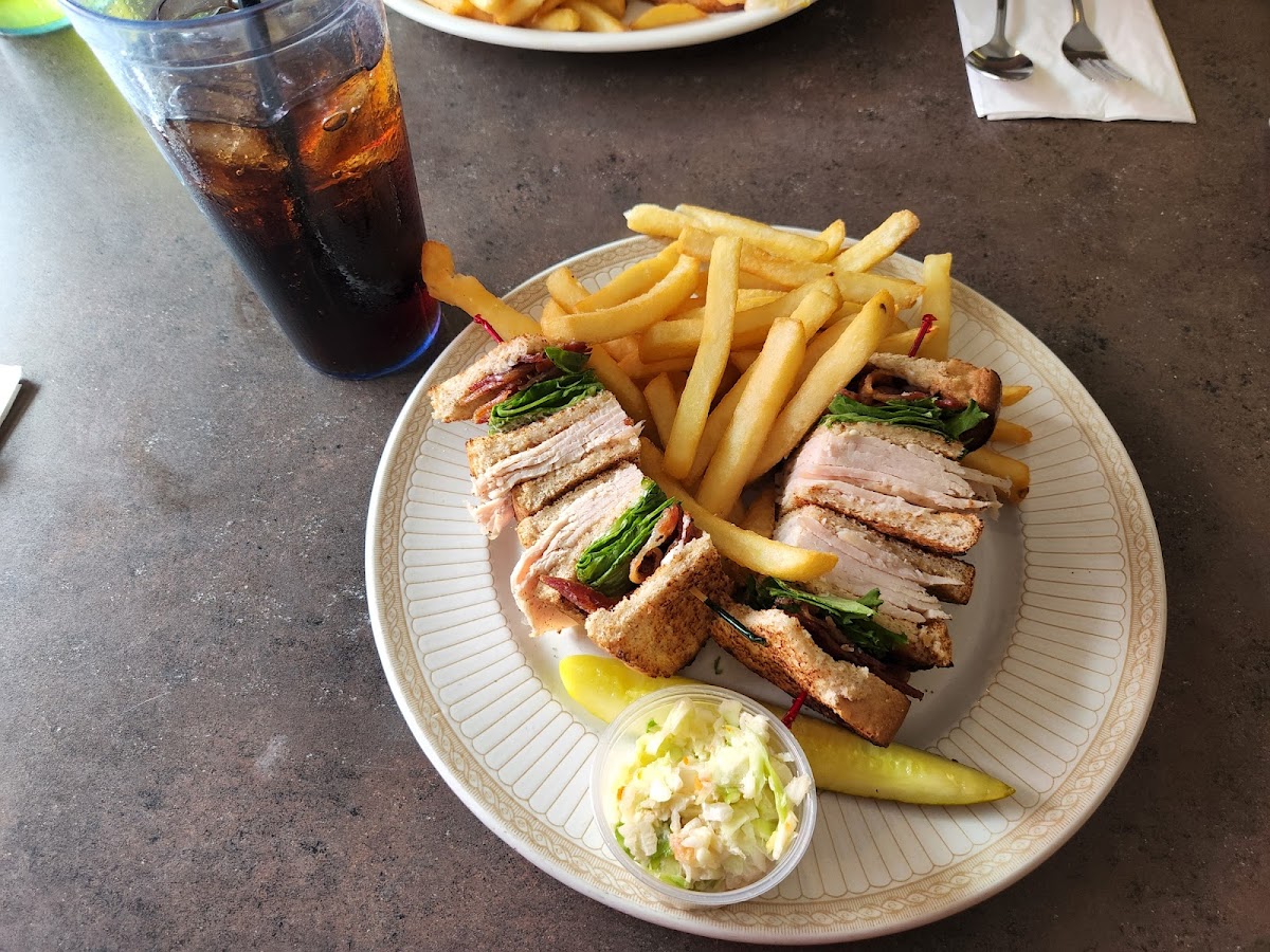 Broadway Diner Photo 6
