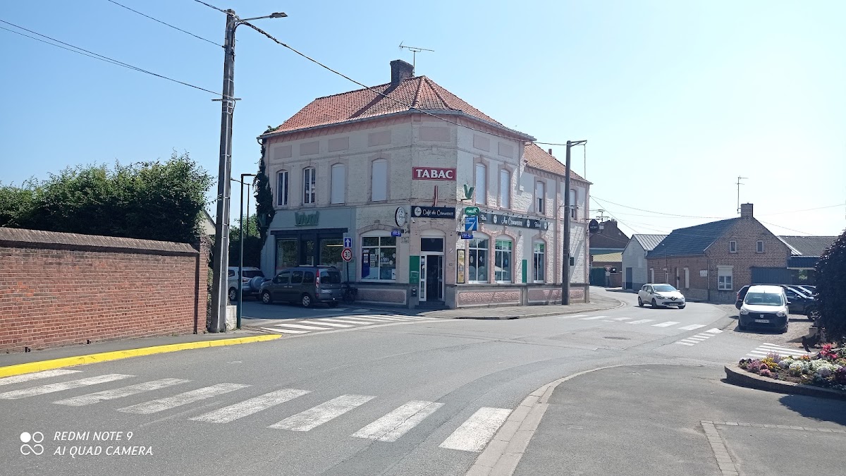 Le Commerce Photo 2