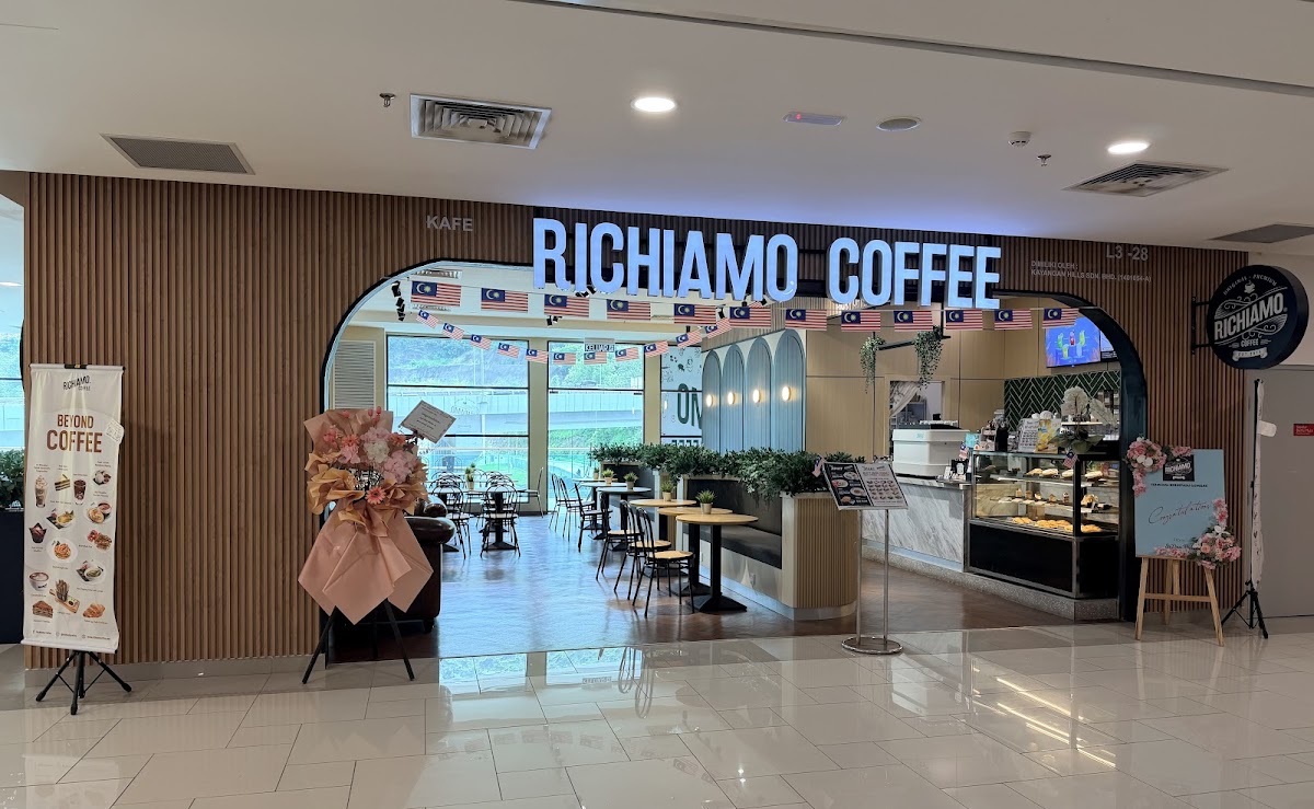 Richiamo Coffee TBG Mall Photo 4