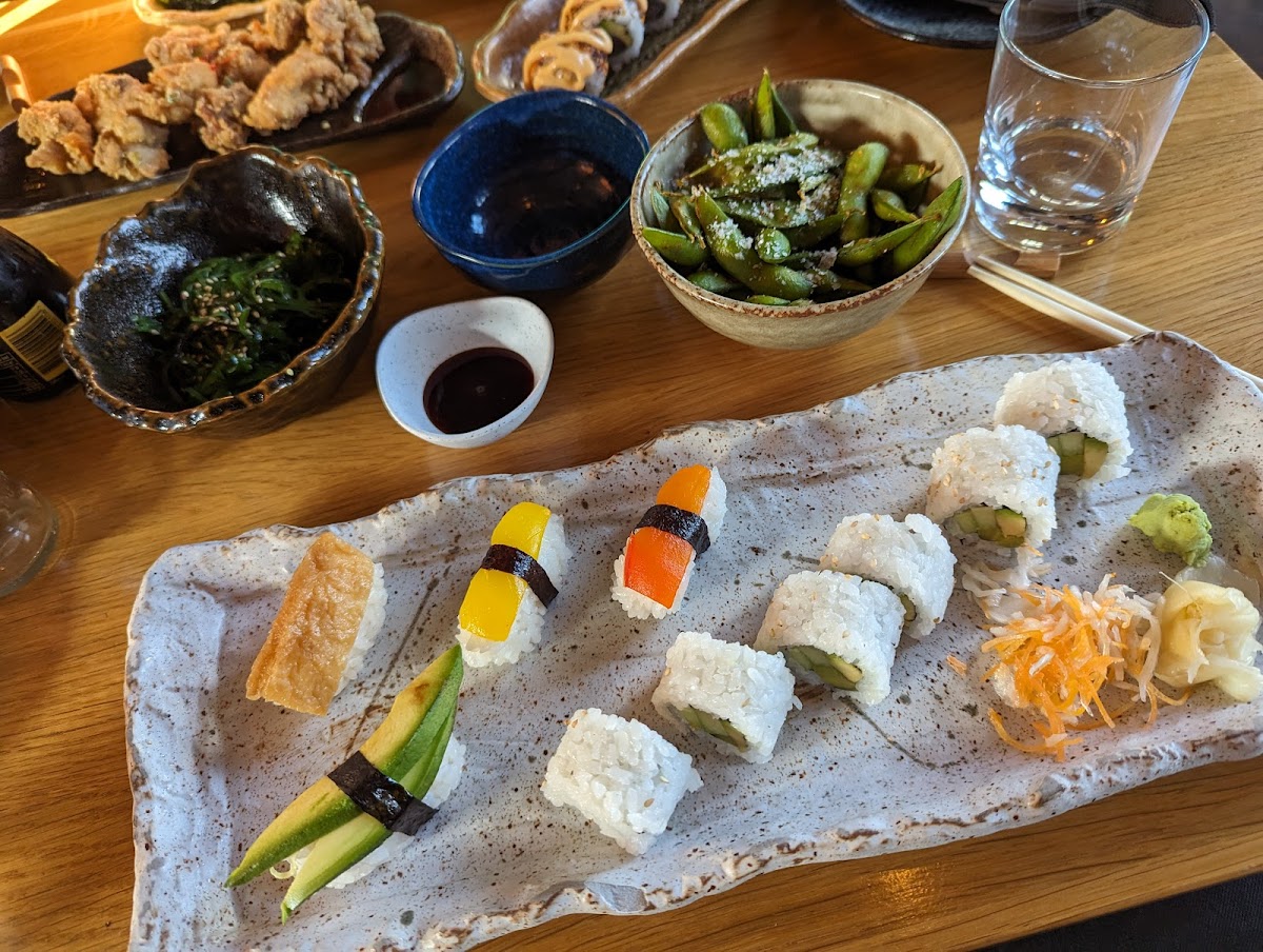 Miya Japanese Grill and Bar Photo 10