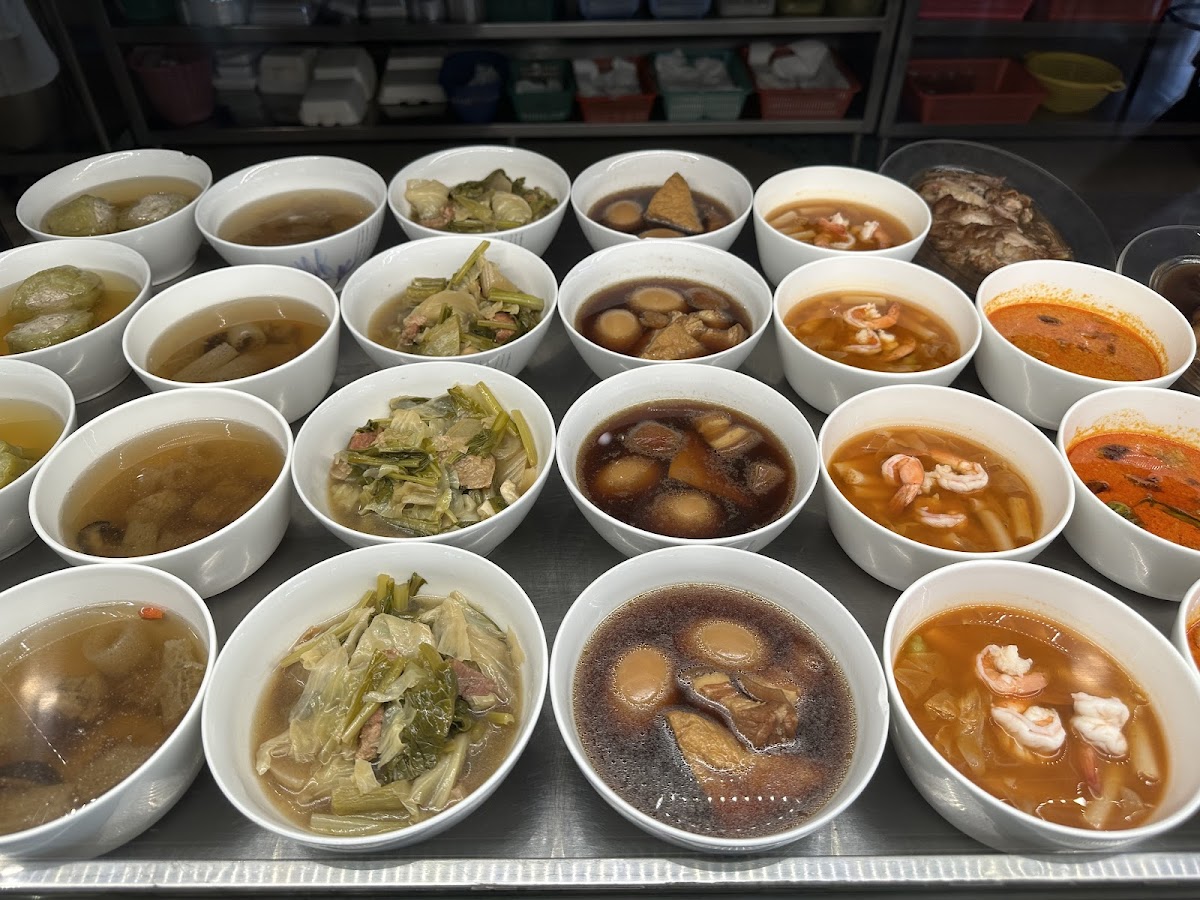 Prasatthong Thai Chinese Cusine Photo 5