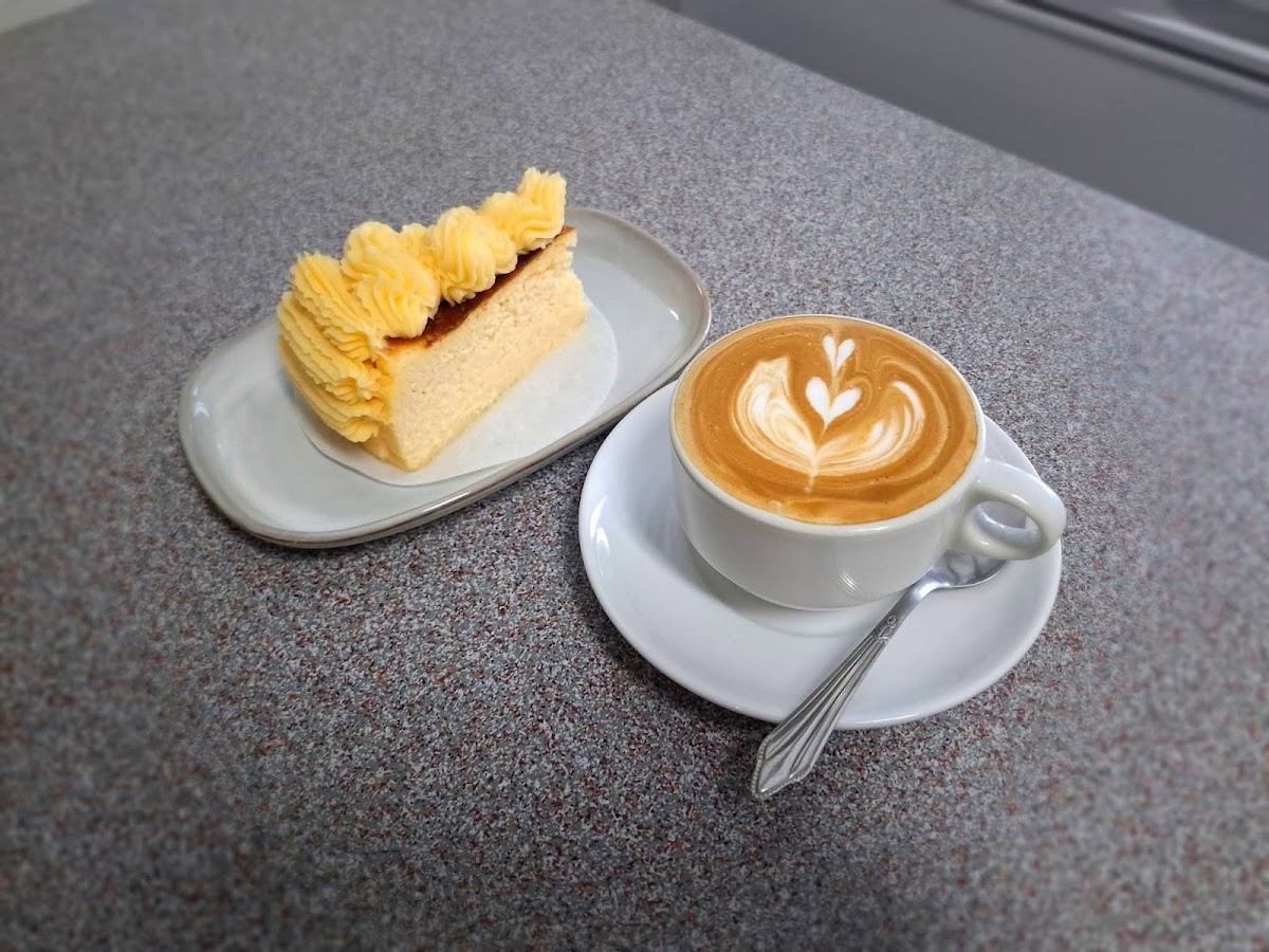 caffeinedealer (ร้านกาแฟ Australian Coffee Style)​ Photo 3