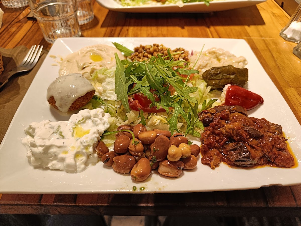 Dely's Food Store Photo 4