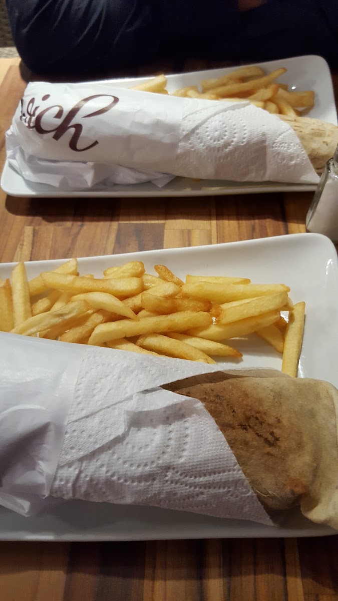 Dely's Food Store Photo 6