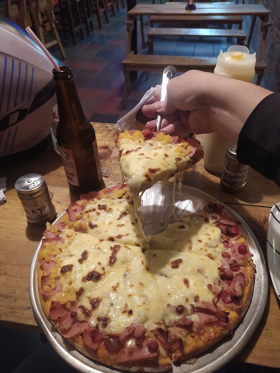 Pizza y Café Photo 10