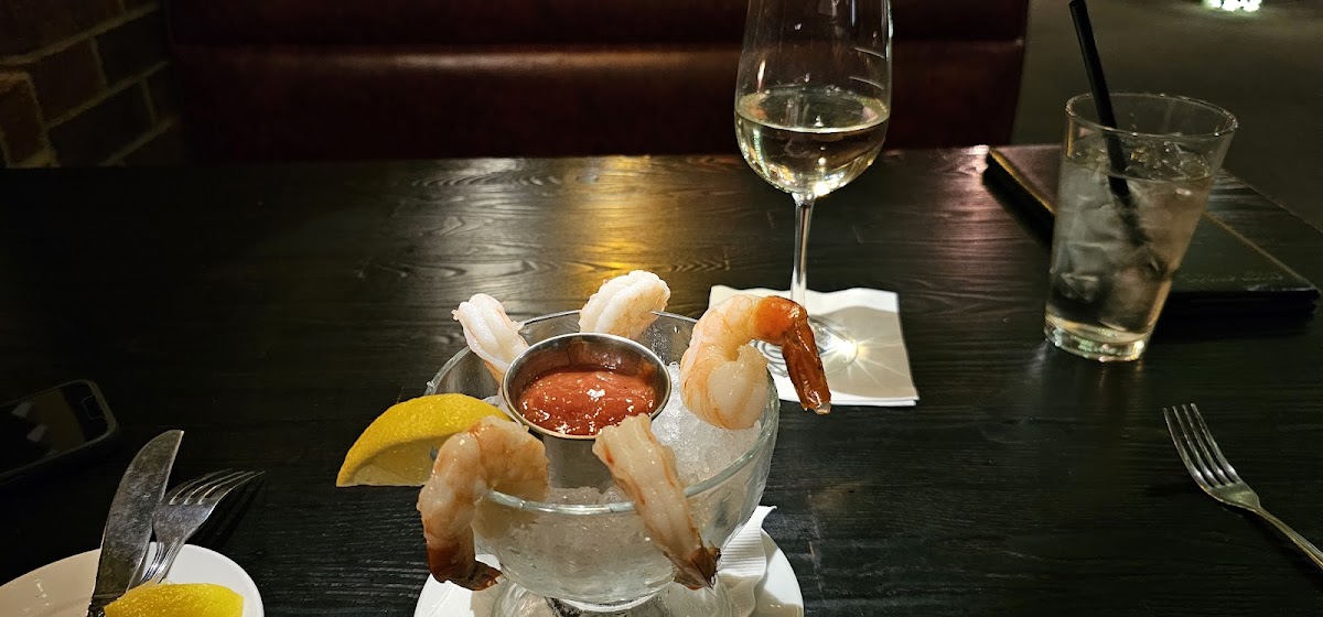 Sterlings Grille Photo 9