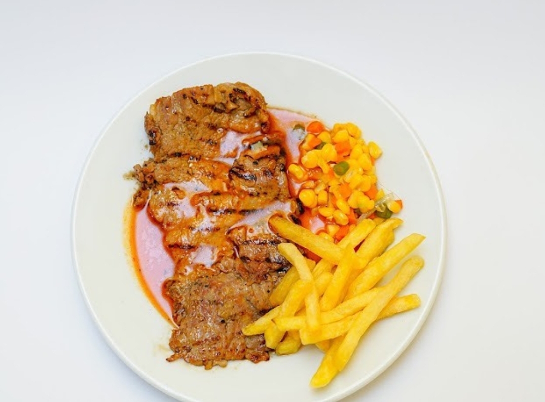 Dan's Meaters Photo 8