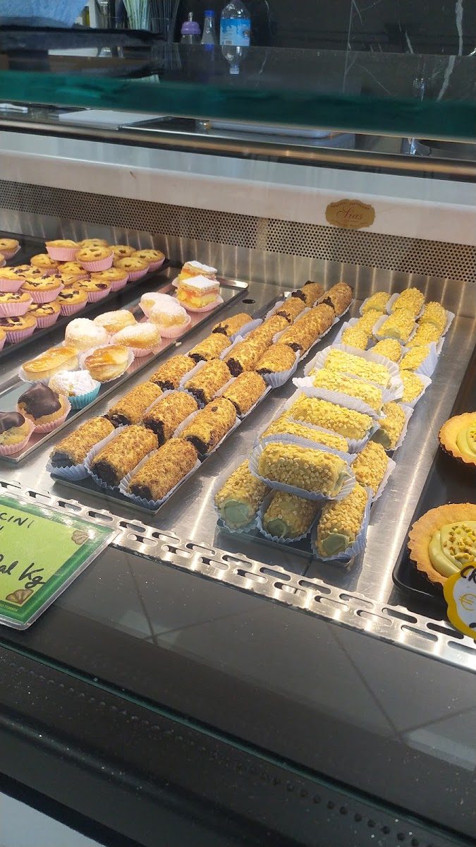 Pasticceria Caffetteria Sias Photo 9