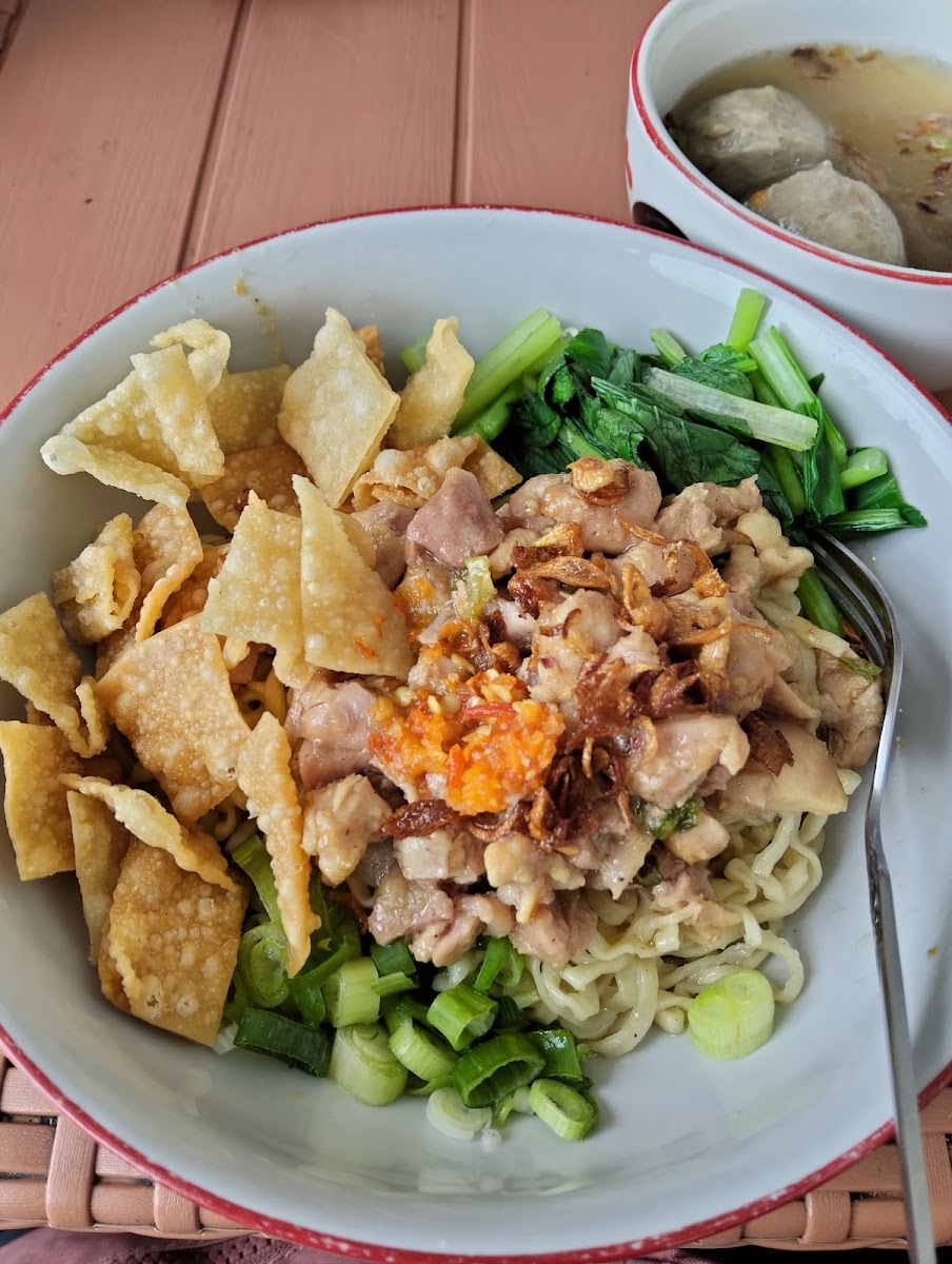 MIE AYAM MAMIE CINTA Photo 3