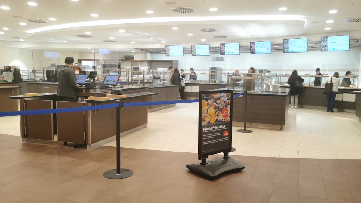 Schwarz Restaurant in der Rötelstraße 35 Photo 2