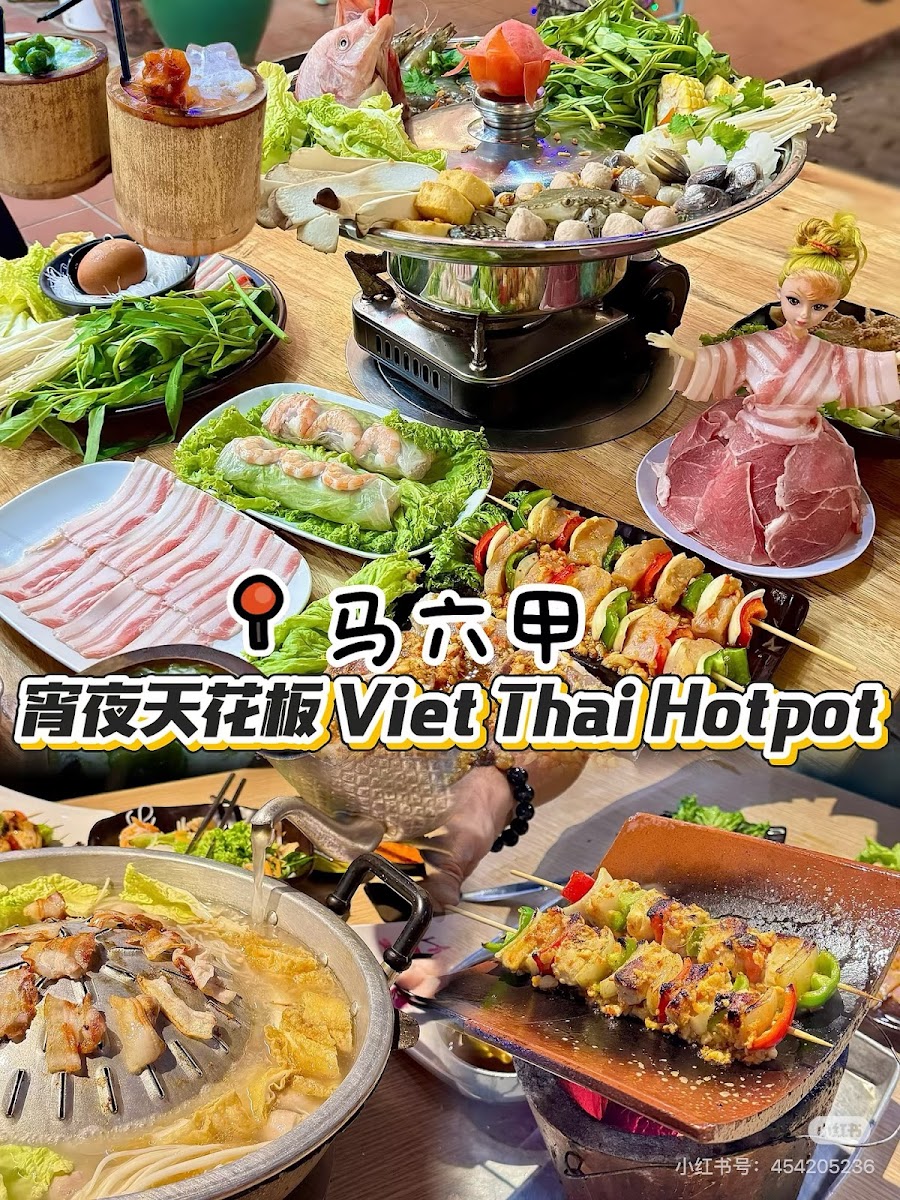 Viet Thai Hotpot & BBQ Photo 3