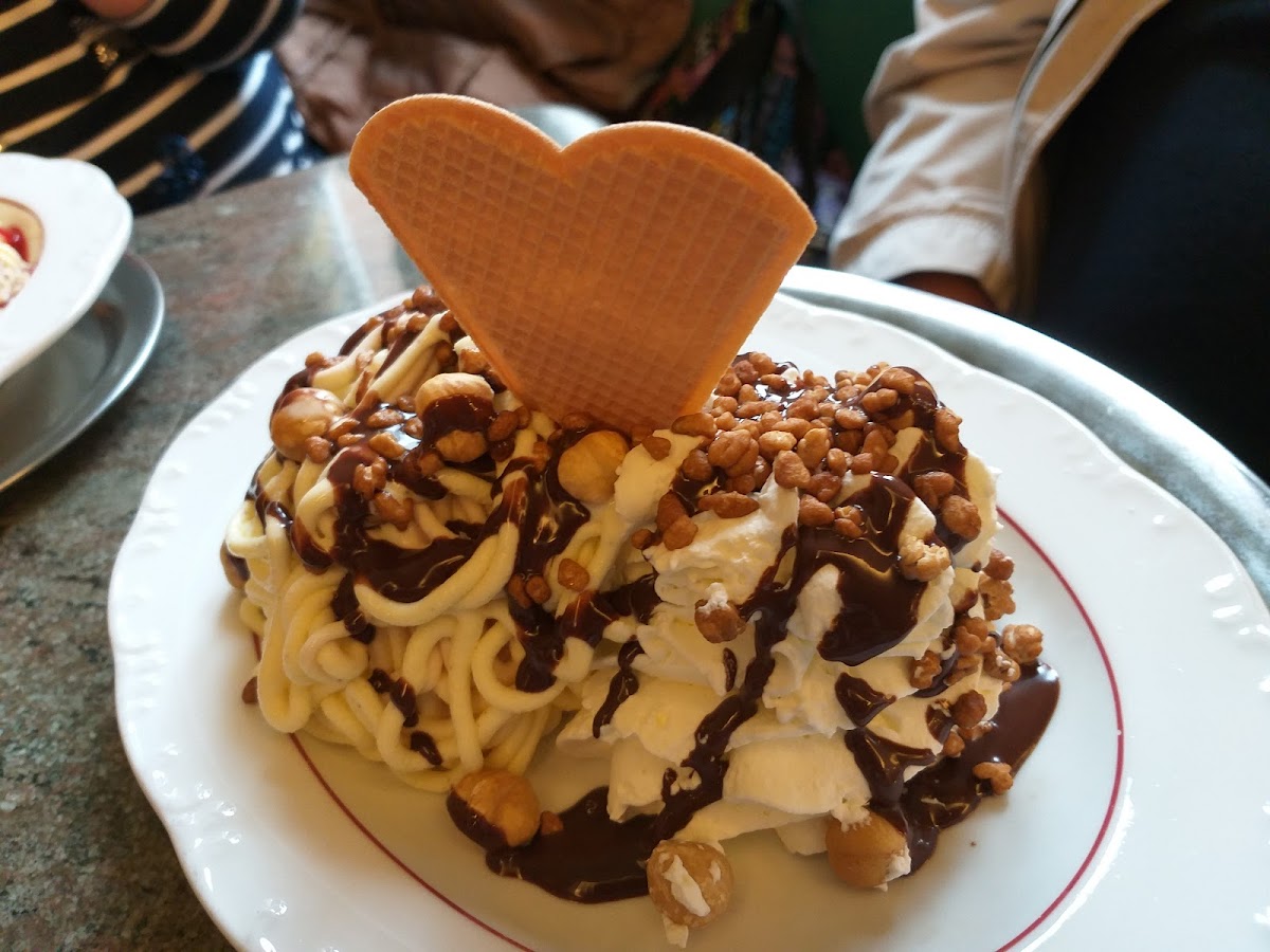 Eiscafé Simone Photo 5