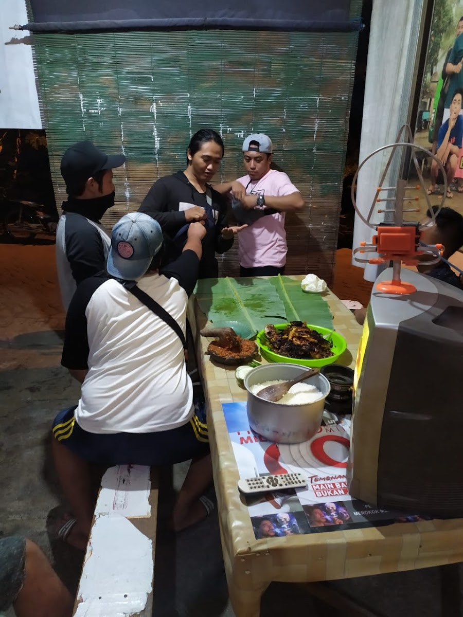 Warkop Pojok Crew