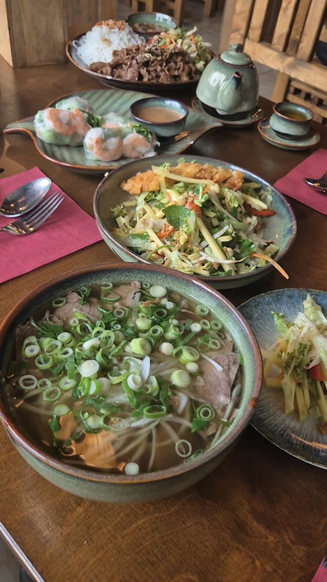 Khai Tonkin Authentic Vietnamese Restaurant Photo 2