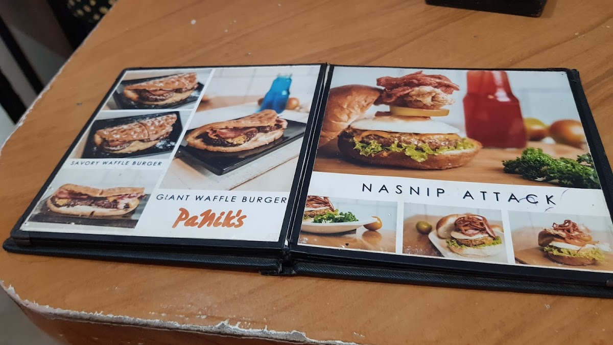 PaNik's GRILLED BURGER Photo Menu 3