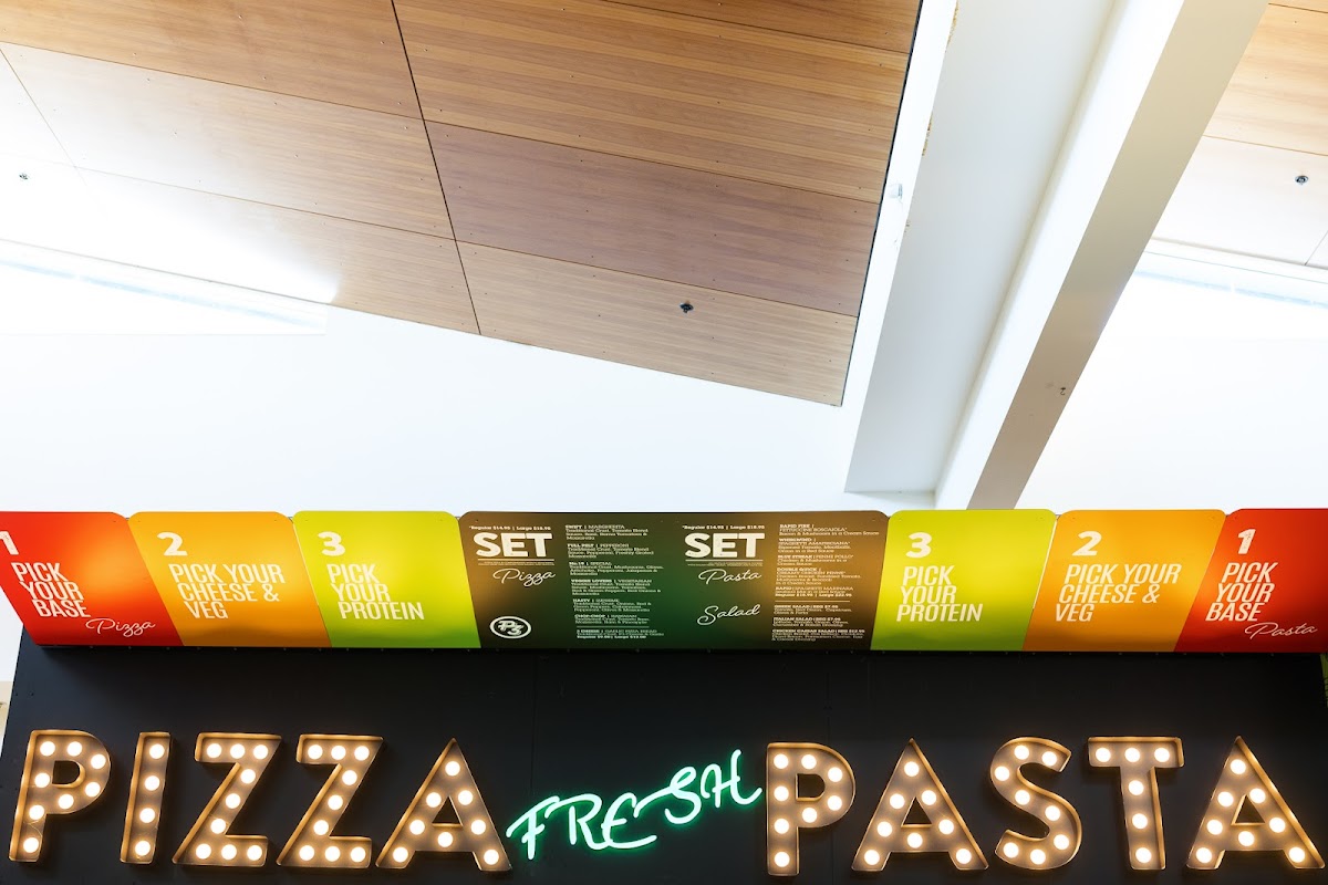 Pizza Pasta Please Windsor Photo Menu 6