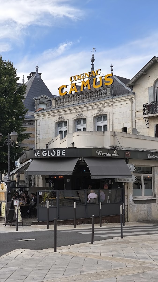 Le Globe Photo 4
