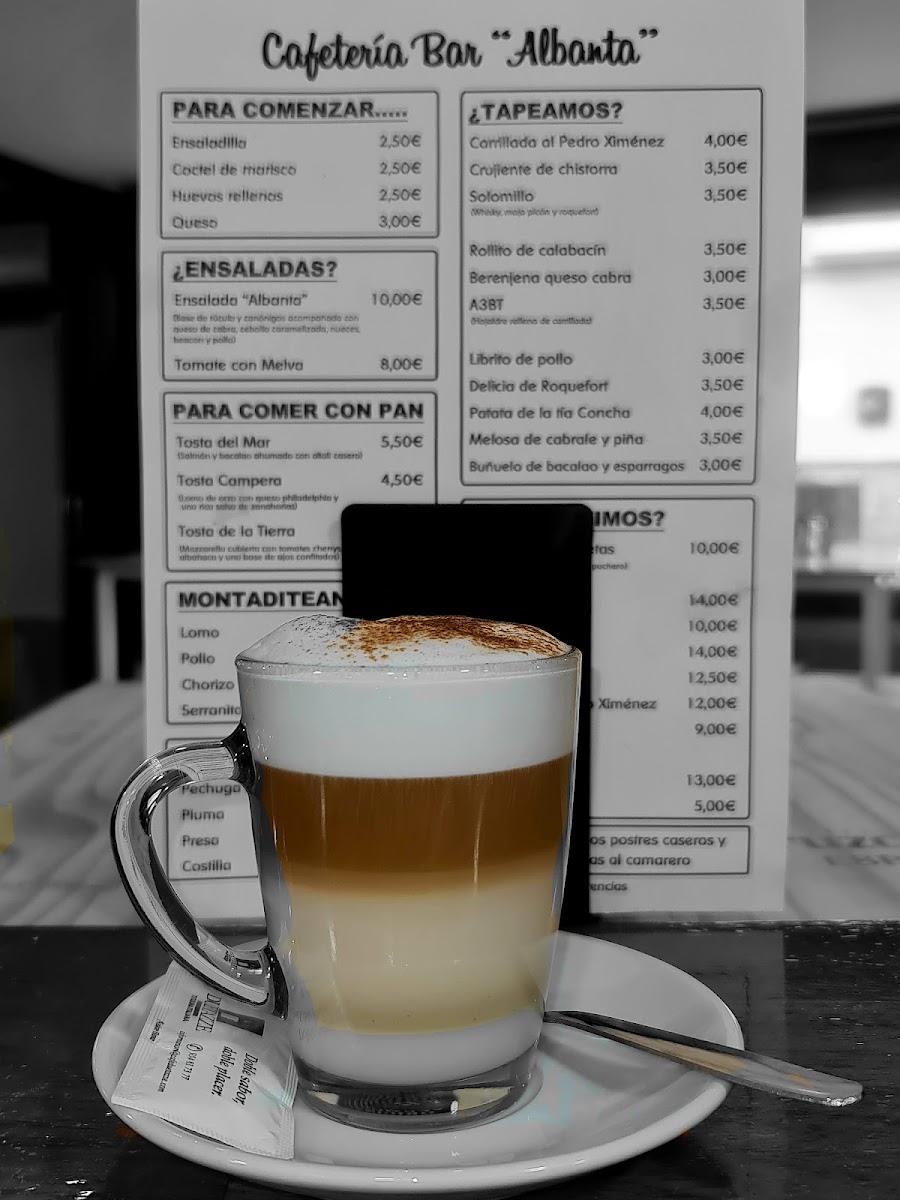 Bar-Cafetería Albanta Photo 4