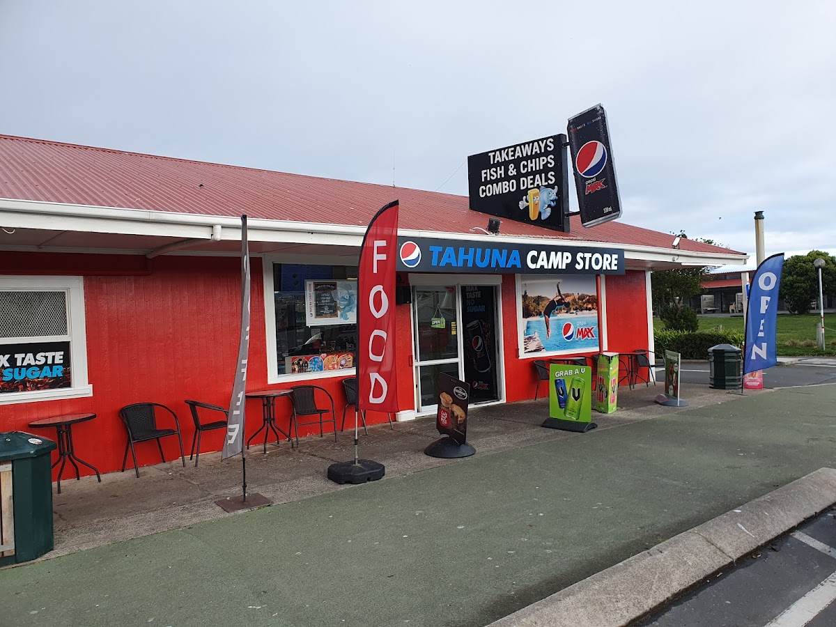 Tahuna Camp Store Photo 3