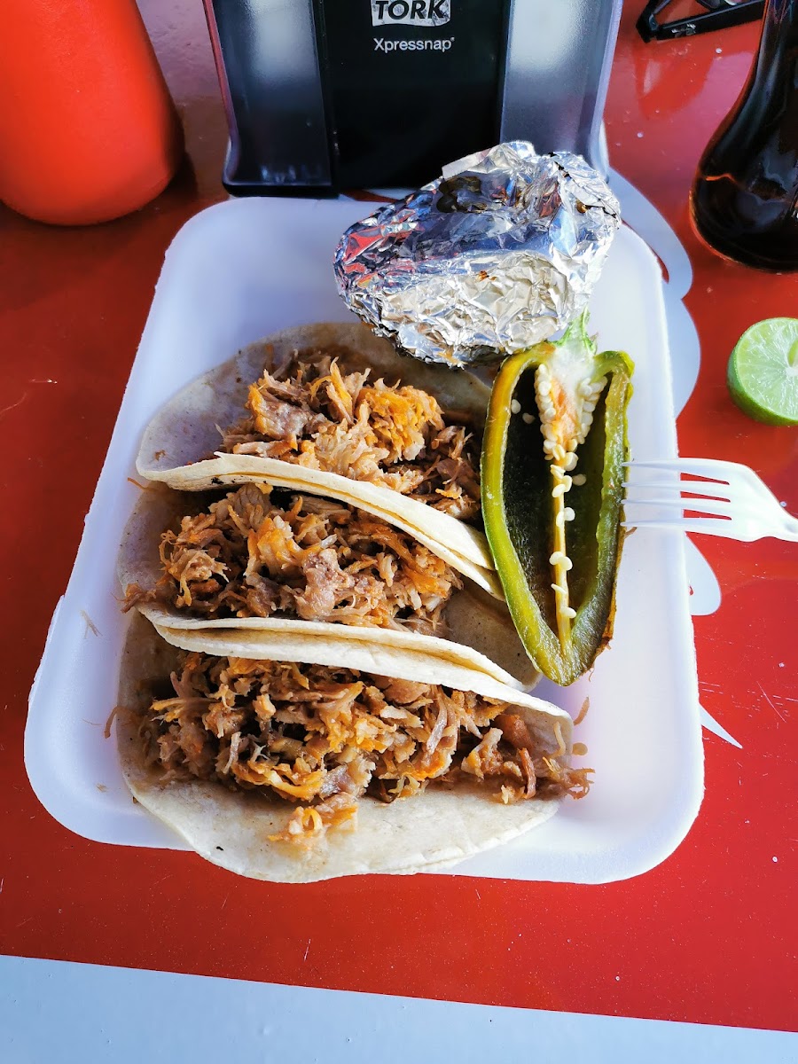 Carnitas y Carne Asada “El Gitano” GC Photo 3