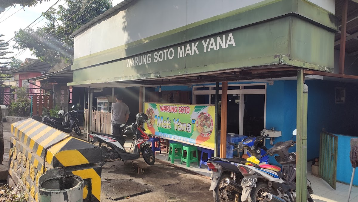 Warung Soto Mak Yana