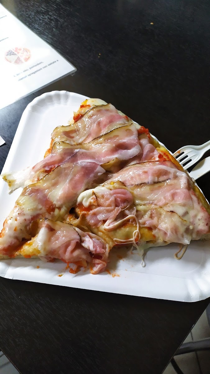 Pizzeria La Fontana Photo 10