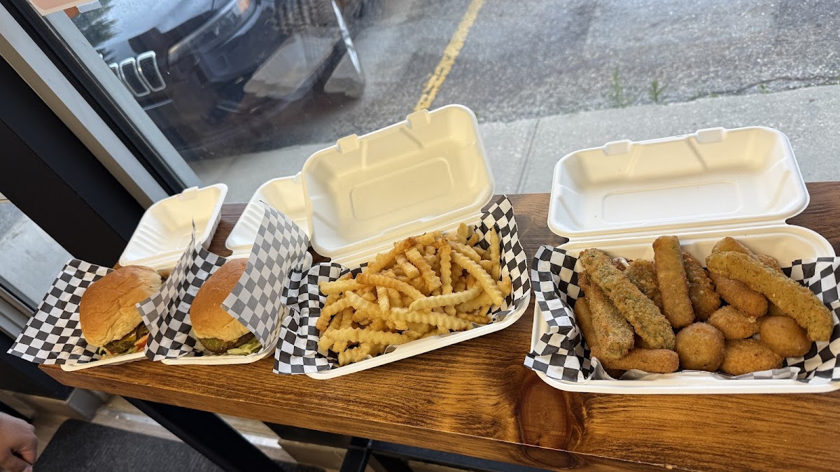 Burger Boxx Photo 6