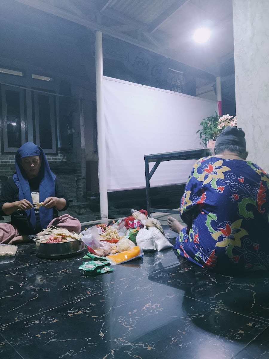 ERA TOMYAM Photo 4
