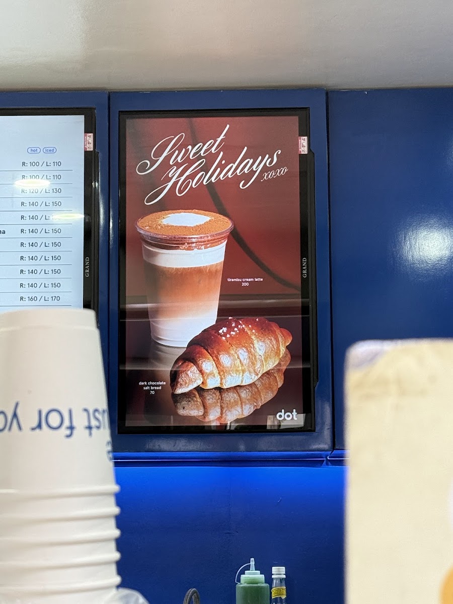 Dot Coffee | The Mind Museum Photo Menu 9