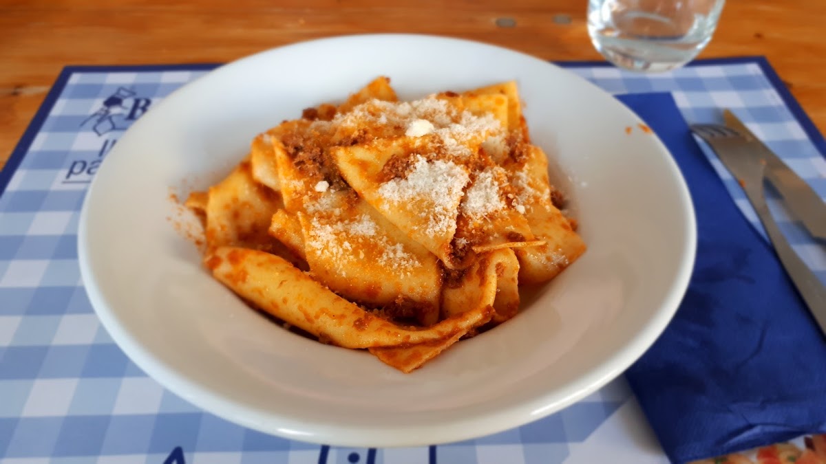 Pizzeria Circolo Misericordia Photo 10