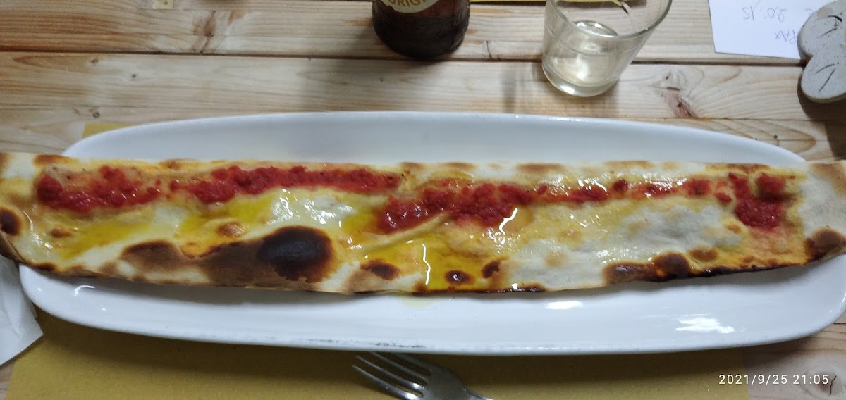 Pizzeria Circolo Misericordia Photo 5