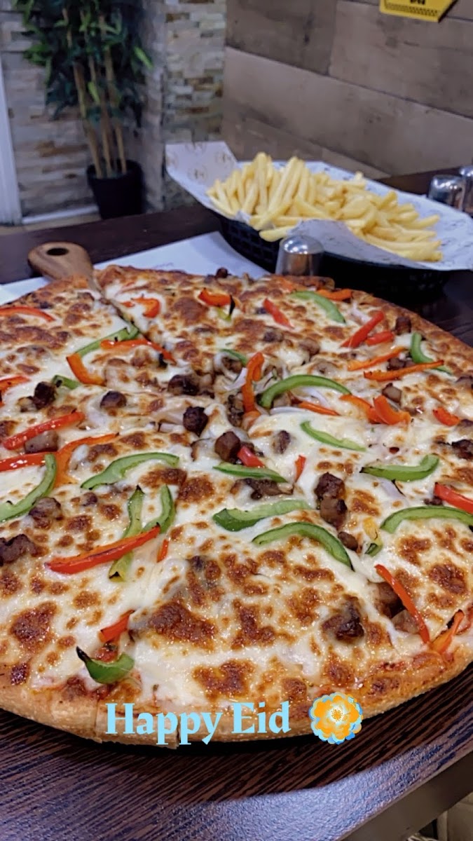 Lords Burger and Pizza (Halal) Photo 6